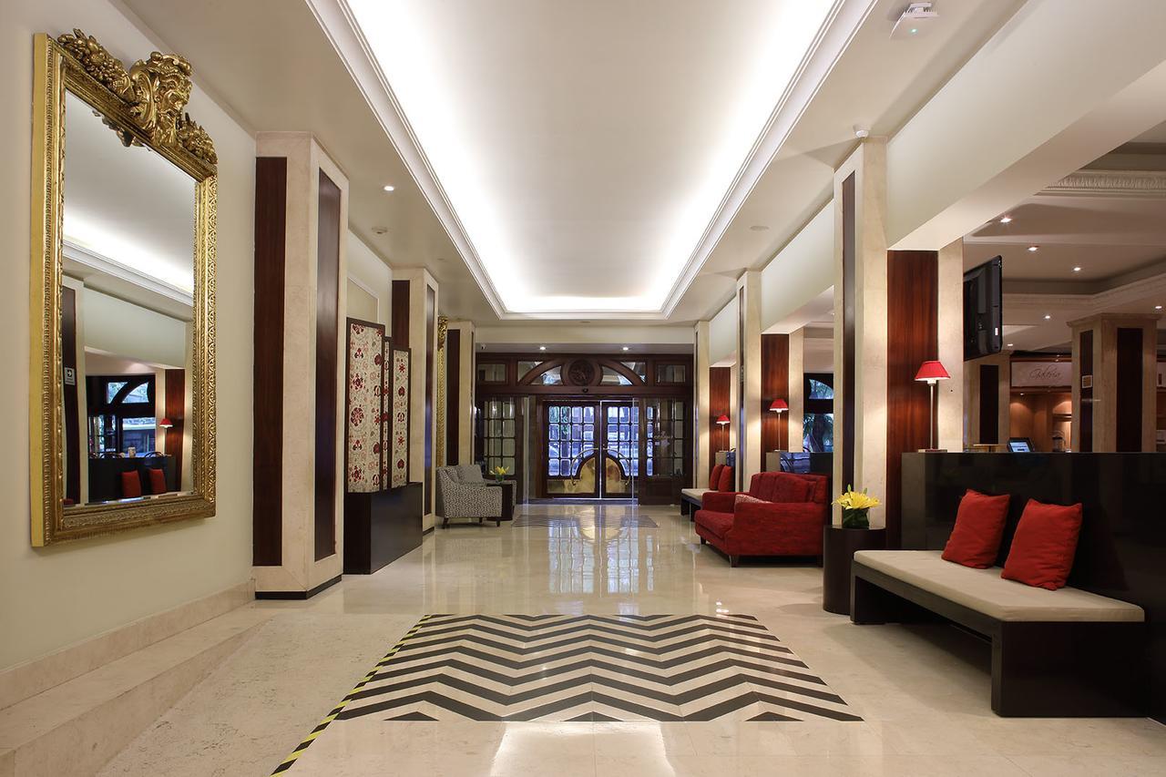 Отель Emporio Reforma Мехико Экстерьер фото The lobby of the hotel