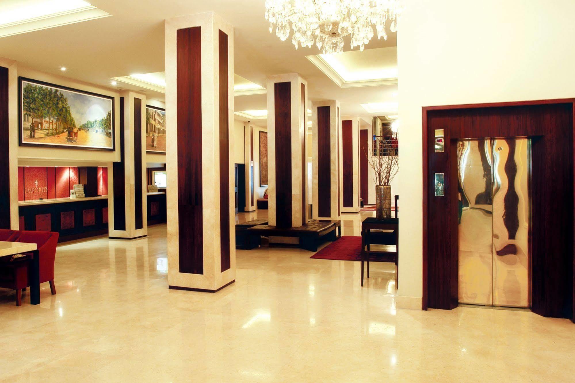 Отель Emporio Reforma Мехико Интерьер фото Lobby